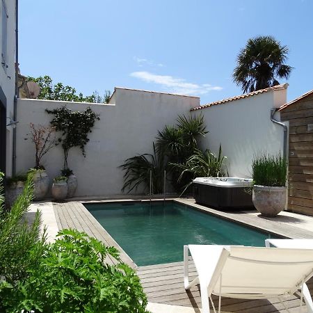 Maison Le Clos Neraud avec piscine et SPA Saint-Martin-de-Ré Extérieur photo