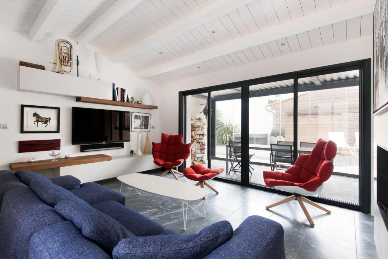 Maison Le Clos Neraud avec piscine et SPA Saint-Martin-de-Ré Extérieur photo